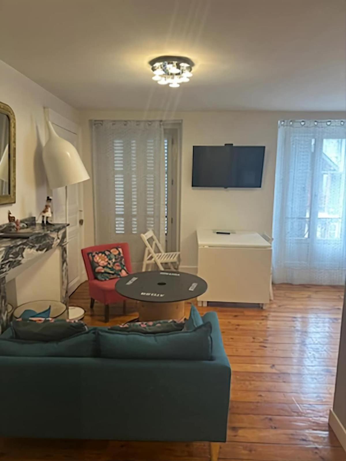 Appartement T2 4 Personnes Wifi Et Climatisation Bagnères-de-Luchon 外观 照片